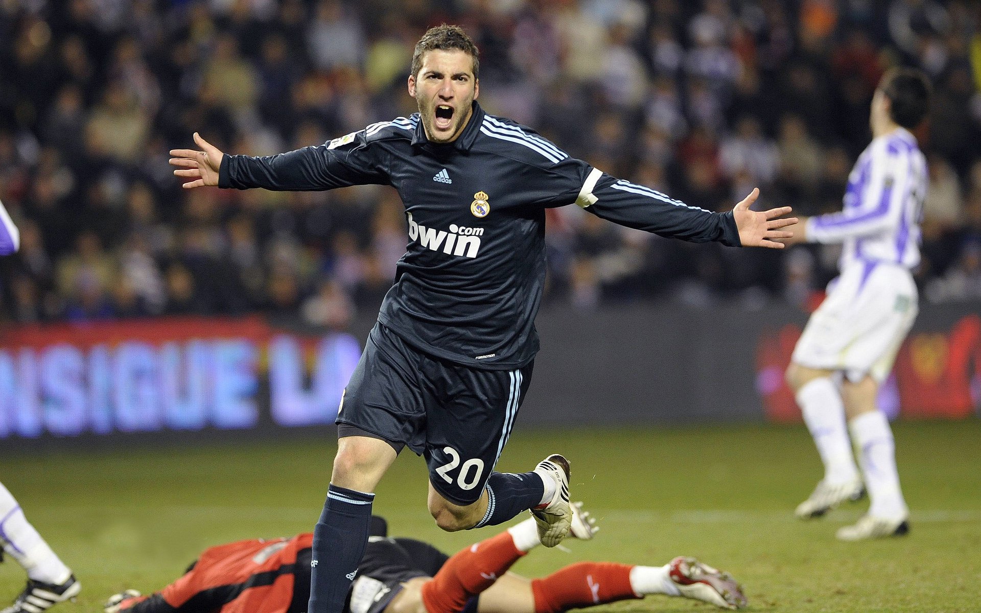 中超球队失误率统计，中超再现2大争议判罚